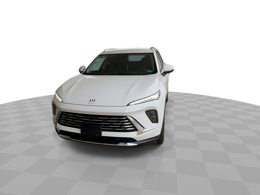 Certified 2025 Buick Envision Preferred image 3