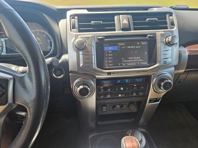 Used 2017 Toyota 4Runner Limited AWD/4WD image 17
