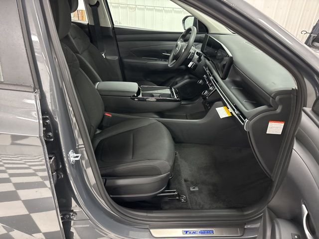 Used 2026 Hyundai Tucson Blue SE AWD/4WD image 23
