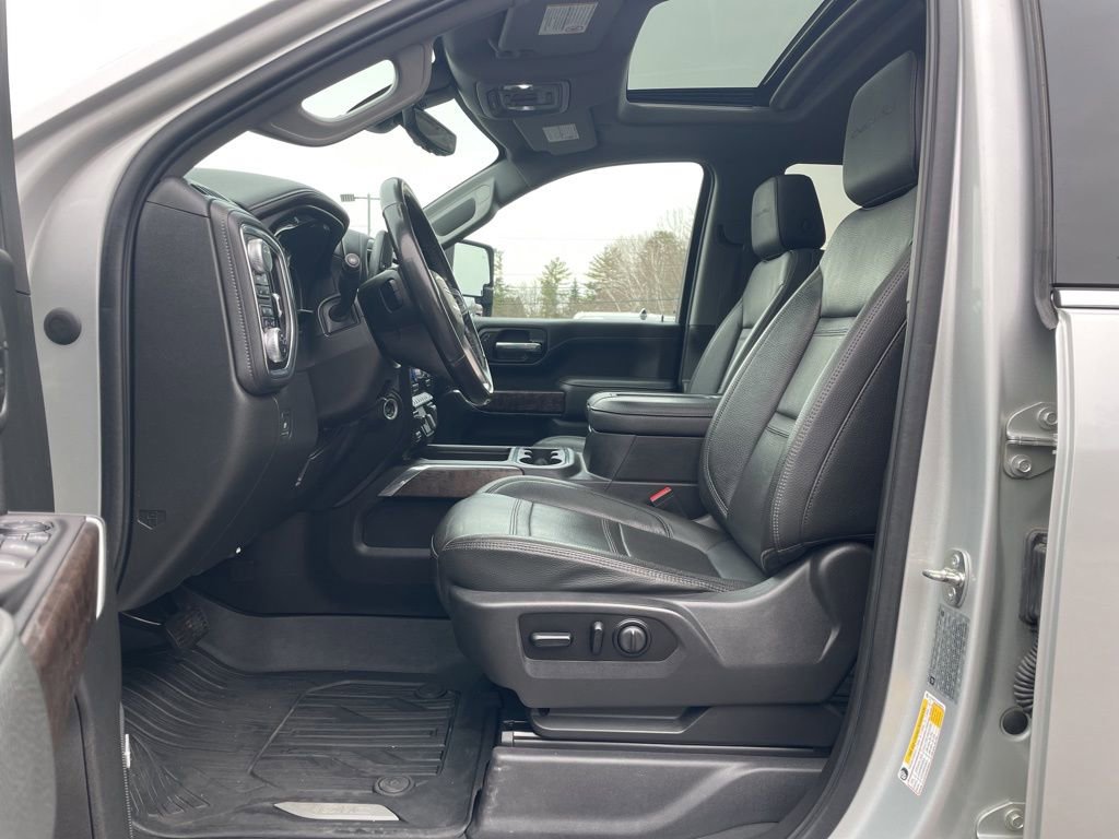 Used 2020 GMC Sierra 2500 Denali w/ Denali Ultimate Package AWD/4WD image 29