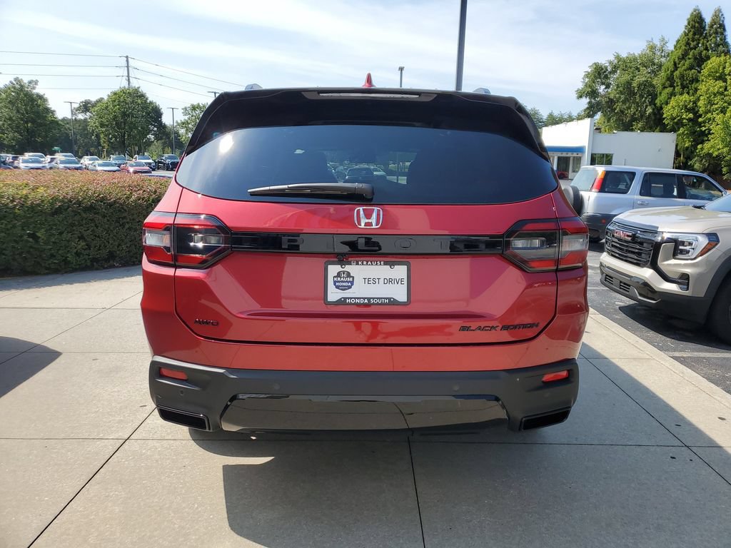 New 2026 Honda Pilot Black Edition image 6