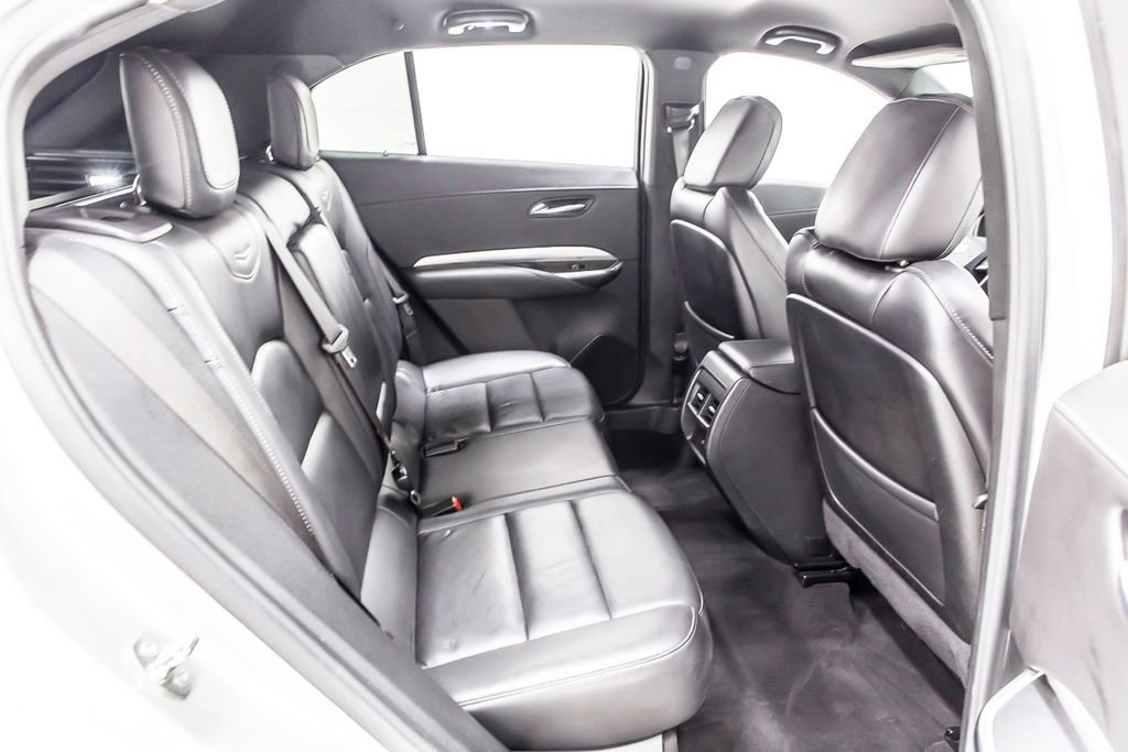 Used 2021 Cadillac XT4 Premium Luxury image 35