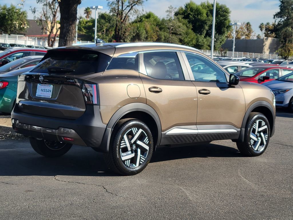New 2026 Nissan Kicks SV w/ SV Premium Package image 2