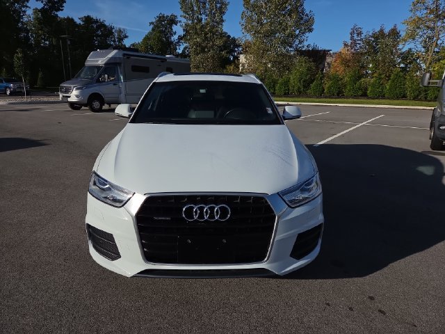 Used 2017 Audi Q3 2.0T Premium Plus w/ Premium Plus Package AWD/4WD image 8