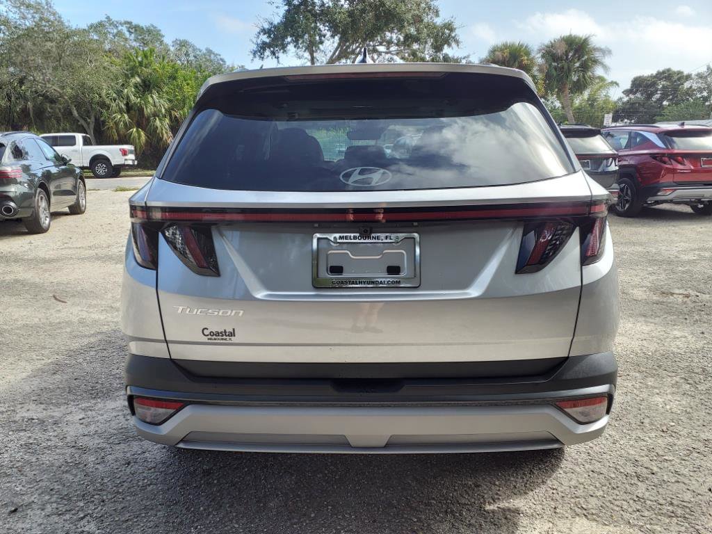 Certified 2025 Hyundai Tucson SEL image 6