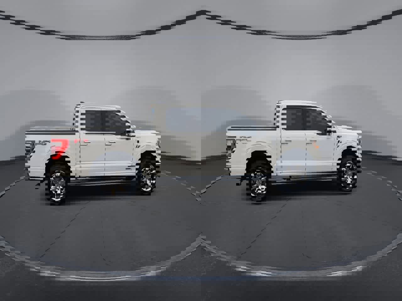 Used 2021 Ford F150 Lariat w/ Equipment Group 502A High image 9