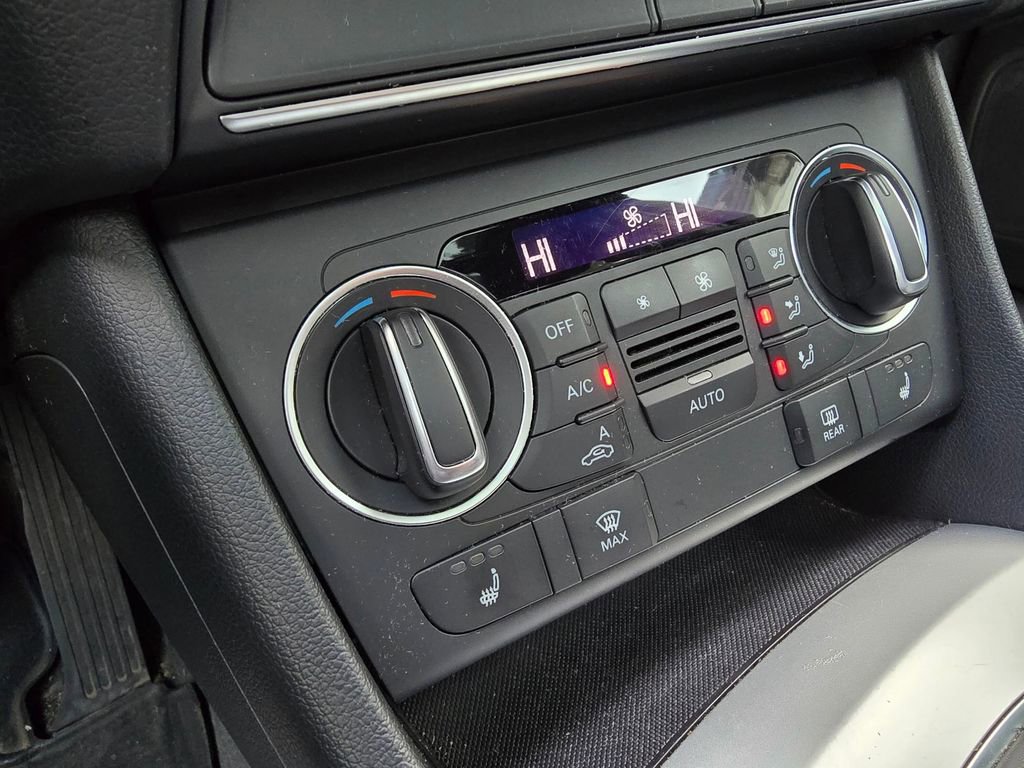 Used 2018 Audi Q3 2.0T Premium image 27