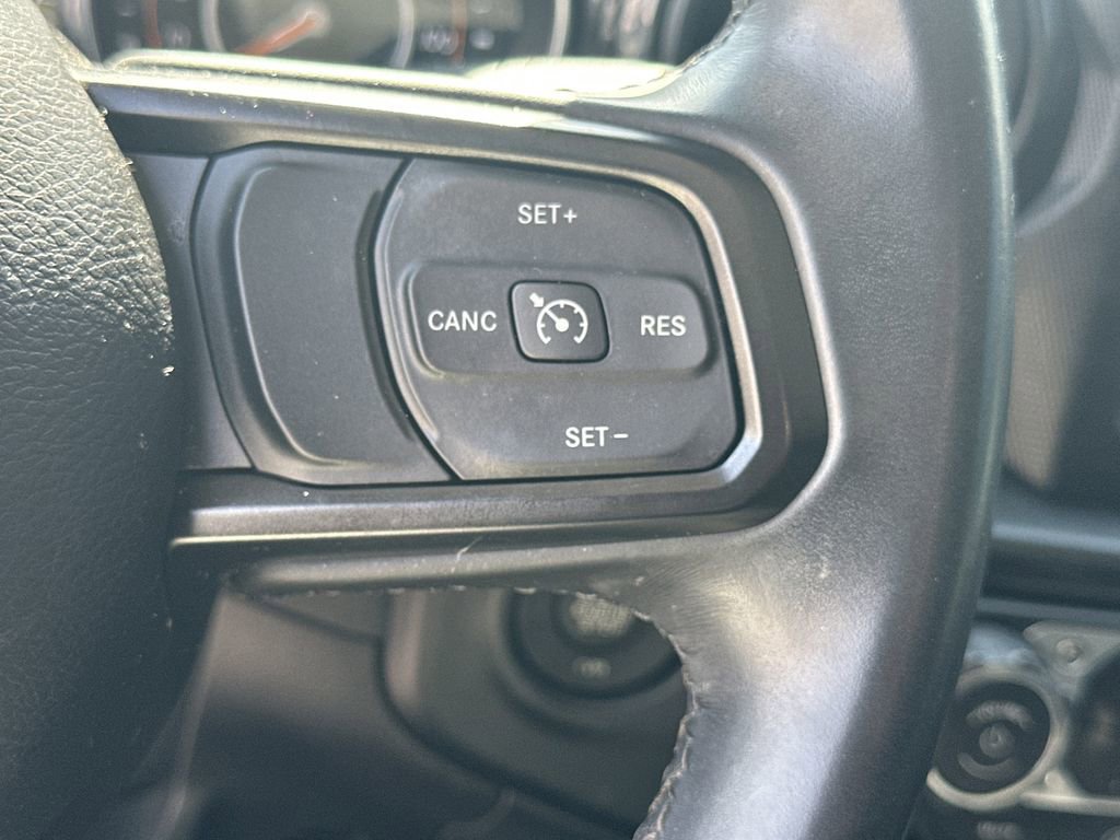 Used 2022 Jeep Gladiator Sport AWD/4WD image 26