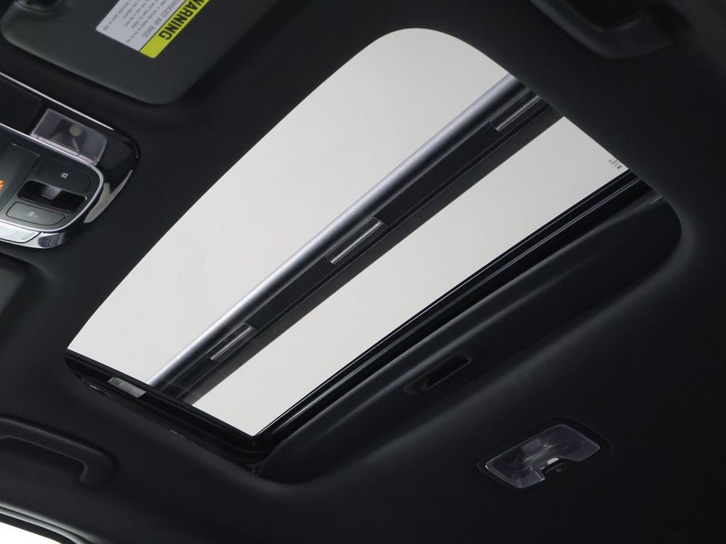 Certified 2022 Hyundai Santa Cruz SEL w/ Activity Package image 17