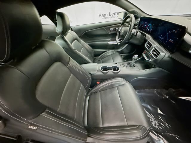 Used 2025 Ford Mustang GT Premium RWD image 27
