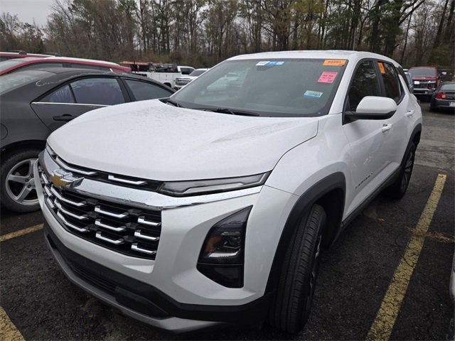 Used 2025 Chevrolet Equinox LT image 10