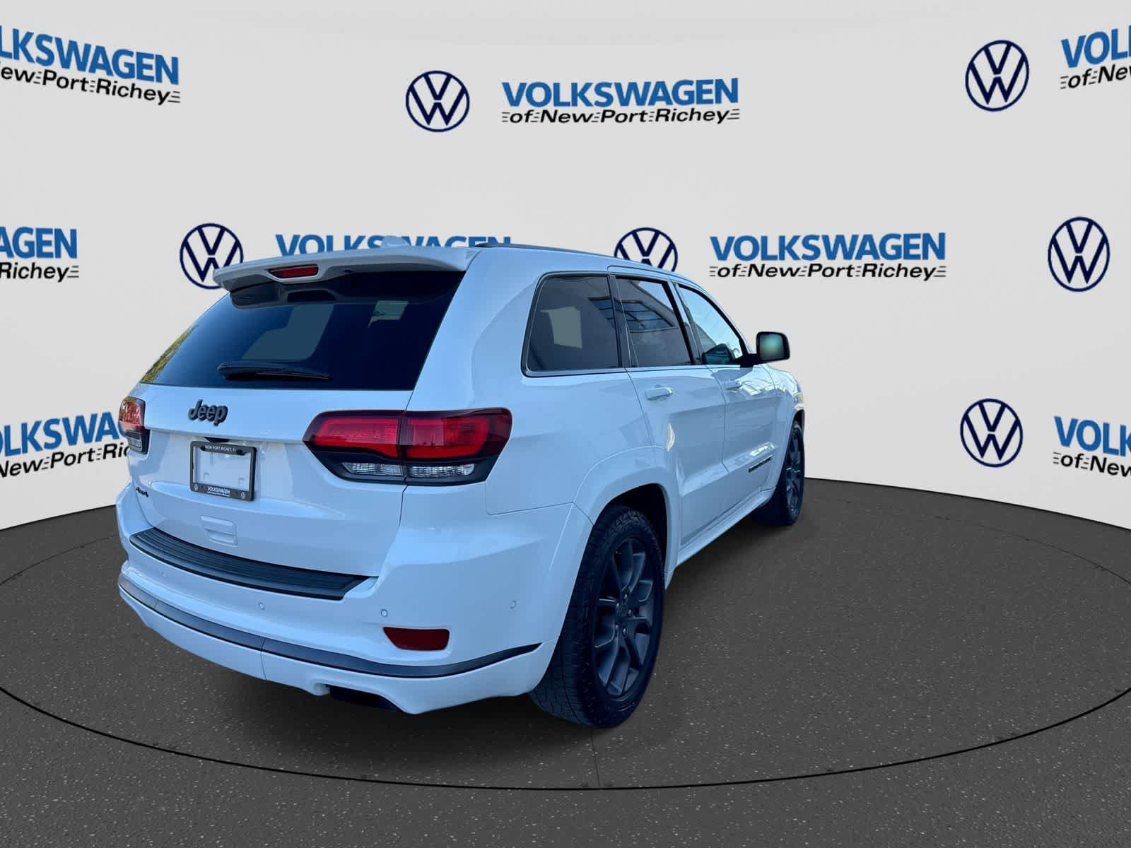 Used 2020 Jeep Grand Cherokee High Altitude AWD/4WD image 6