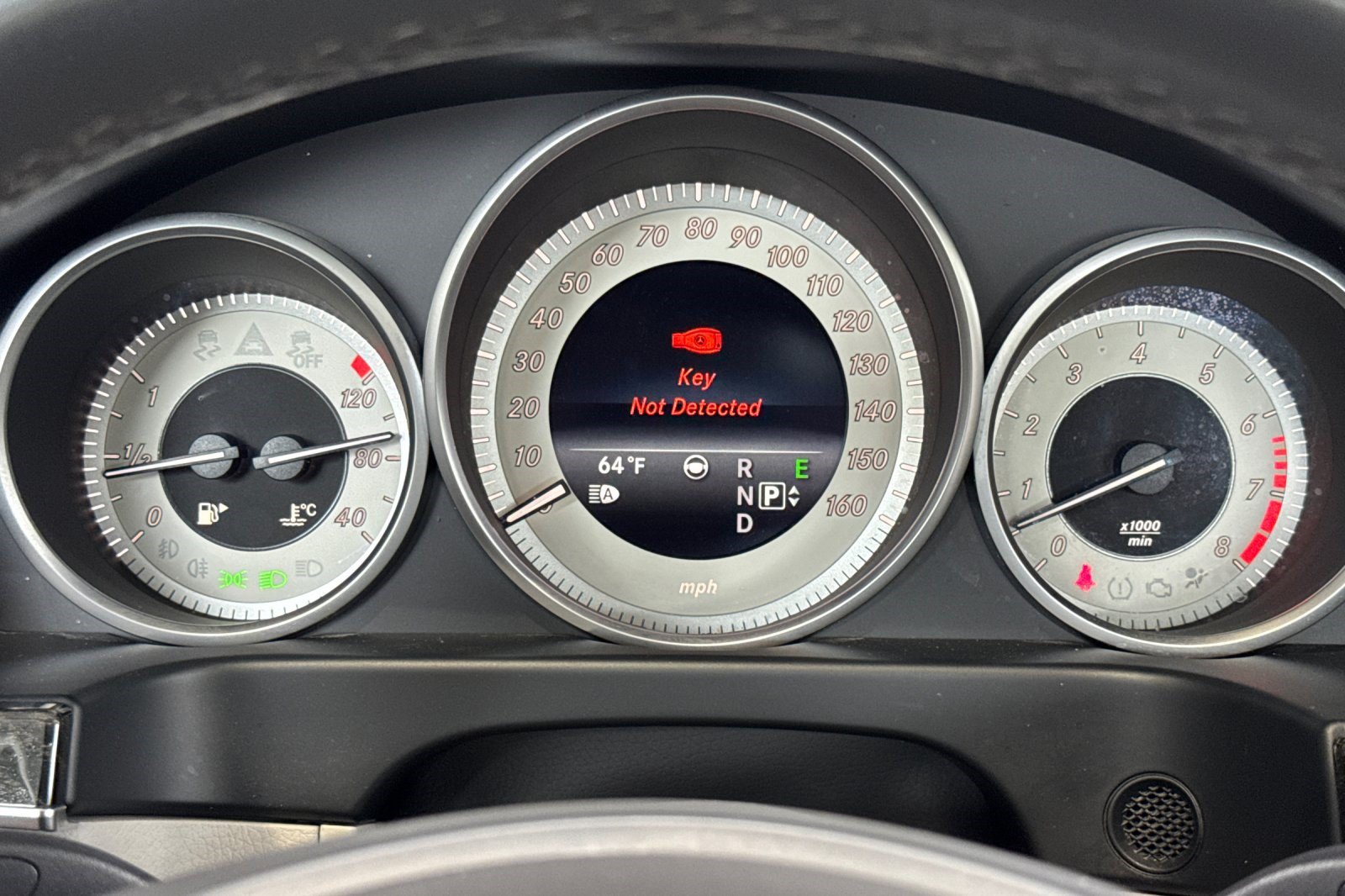 Used 2015 Mercedes-Benz E 350 Sedan image 34
