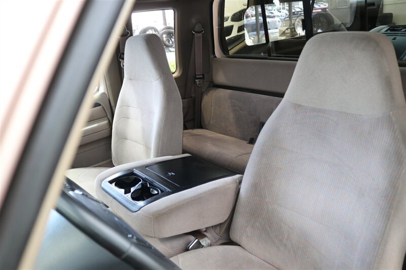 Used 1996 Ford F250 4x4 SuperCab image 12