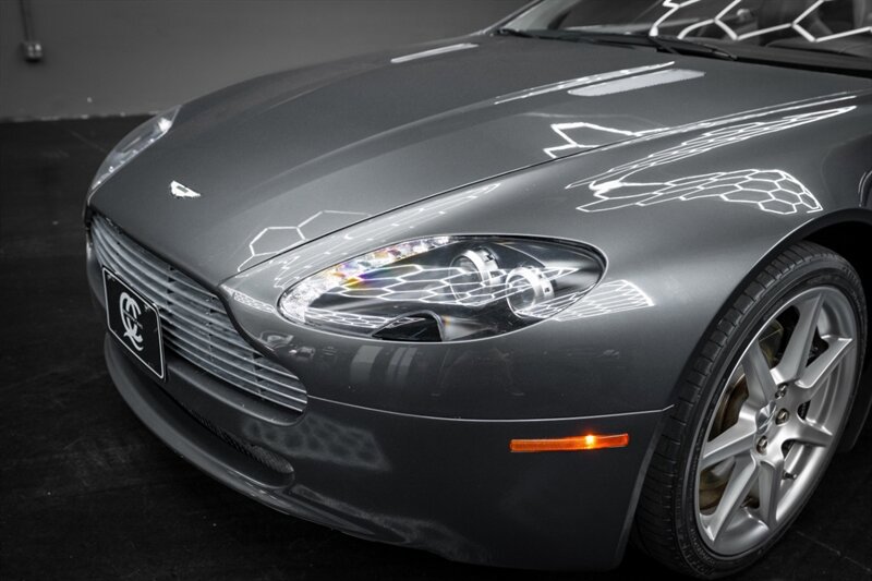 Used 2007 Aston Martin V8 Vantage Roadster image 35