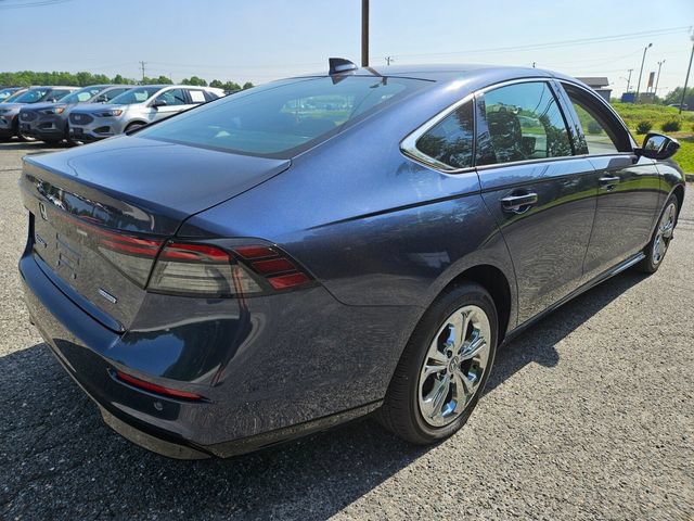 Used 2023 Honda Accord EX-L image 8