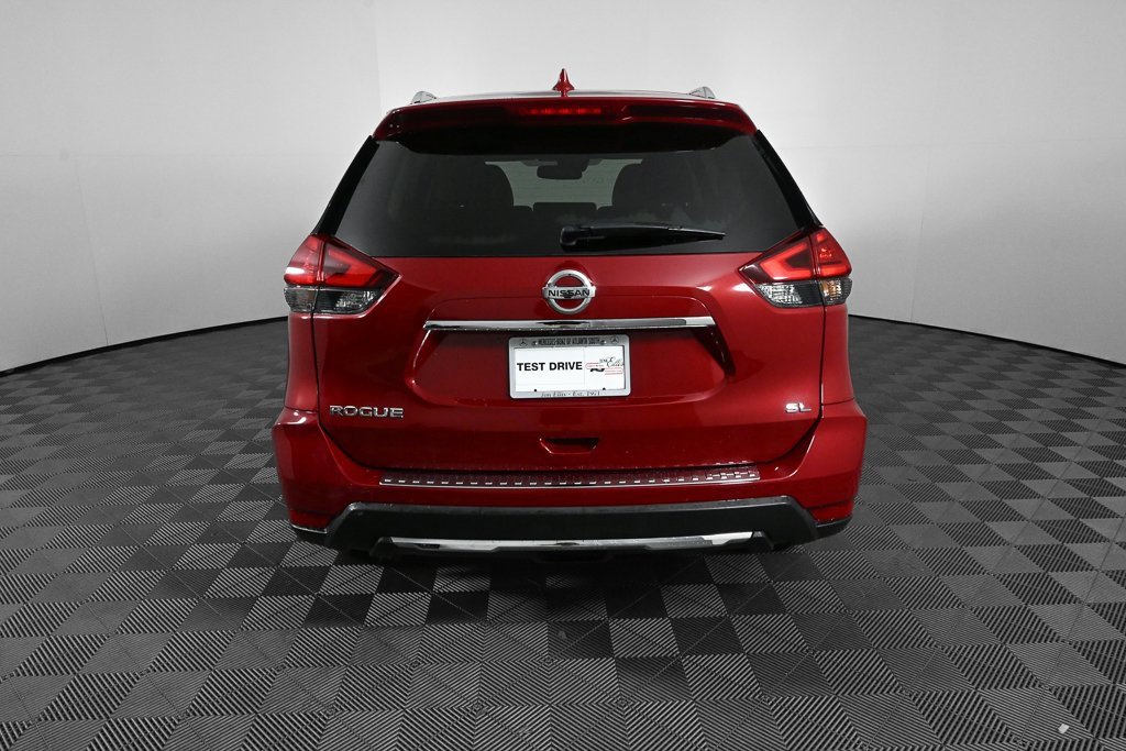 Used 2017 Nissan Rogue SL w/ SL Premium Package image 28