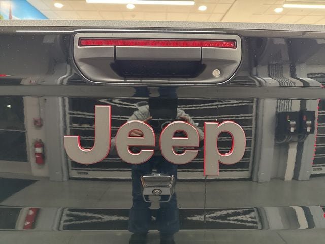 New 2026 Jeep Gladiator Rubicon AWD/4WD image 18