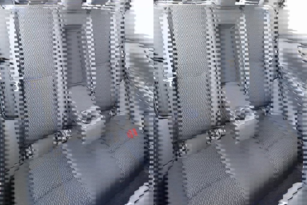 Used 2021 Nissan Rogue Sport S image 9