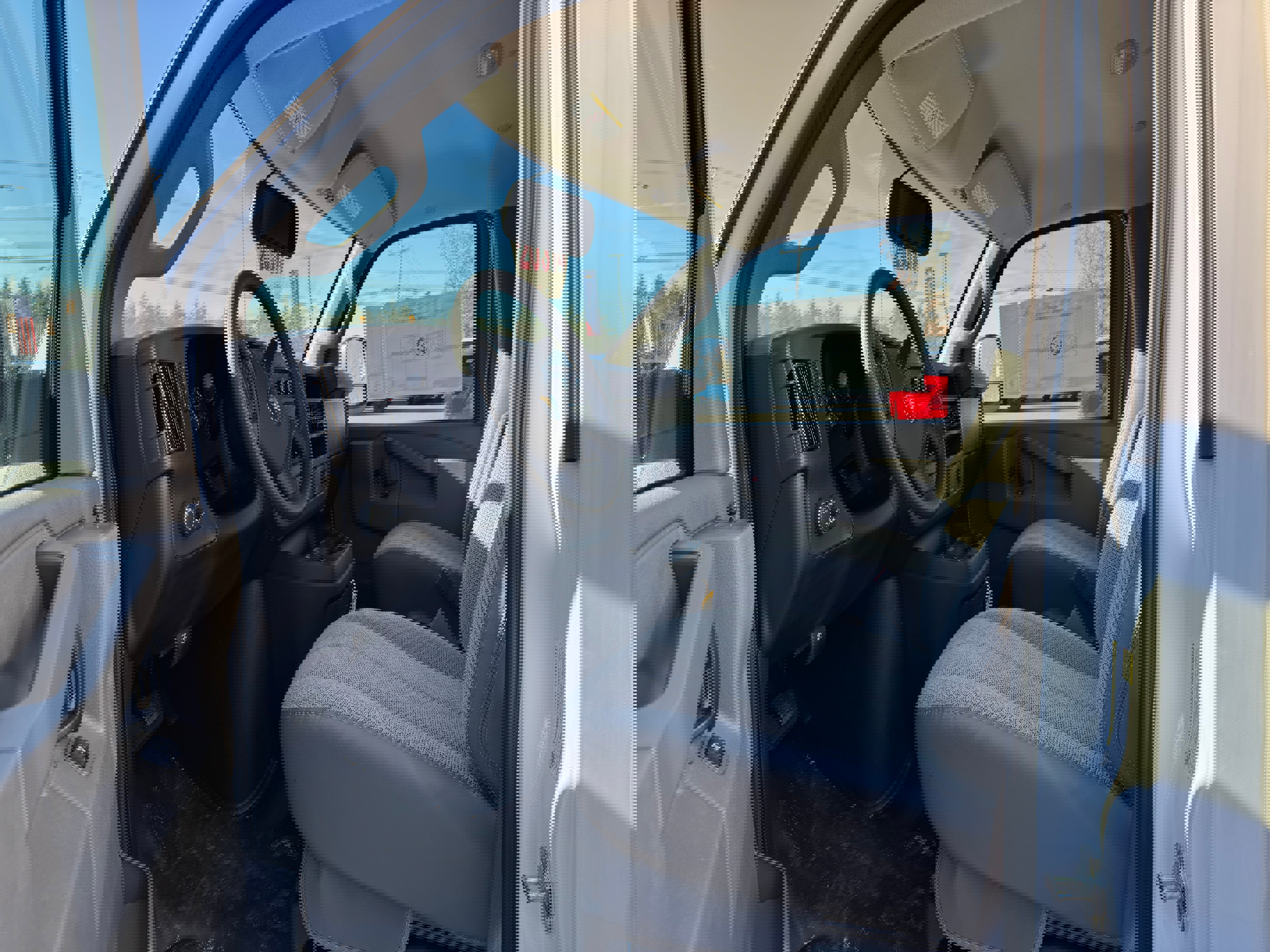 New 2024 Chevrolet Express 3500 w/ Power Convenience Package image 8