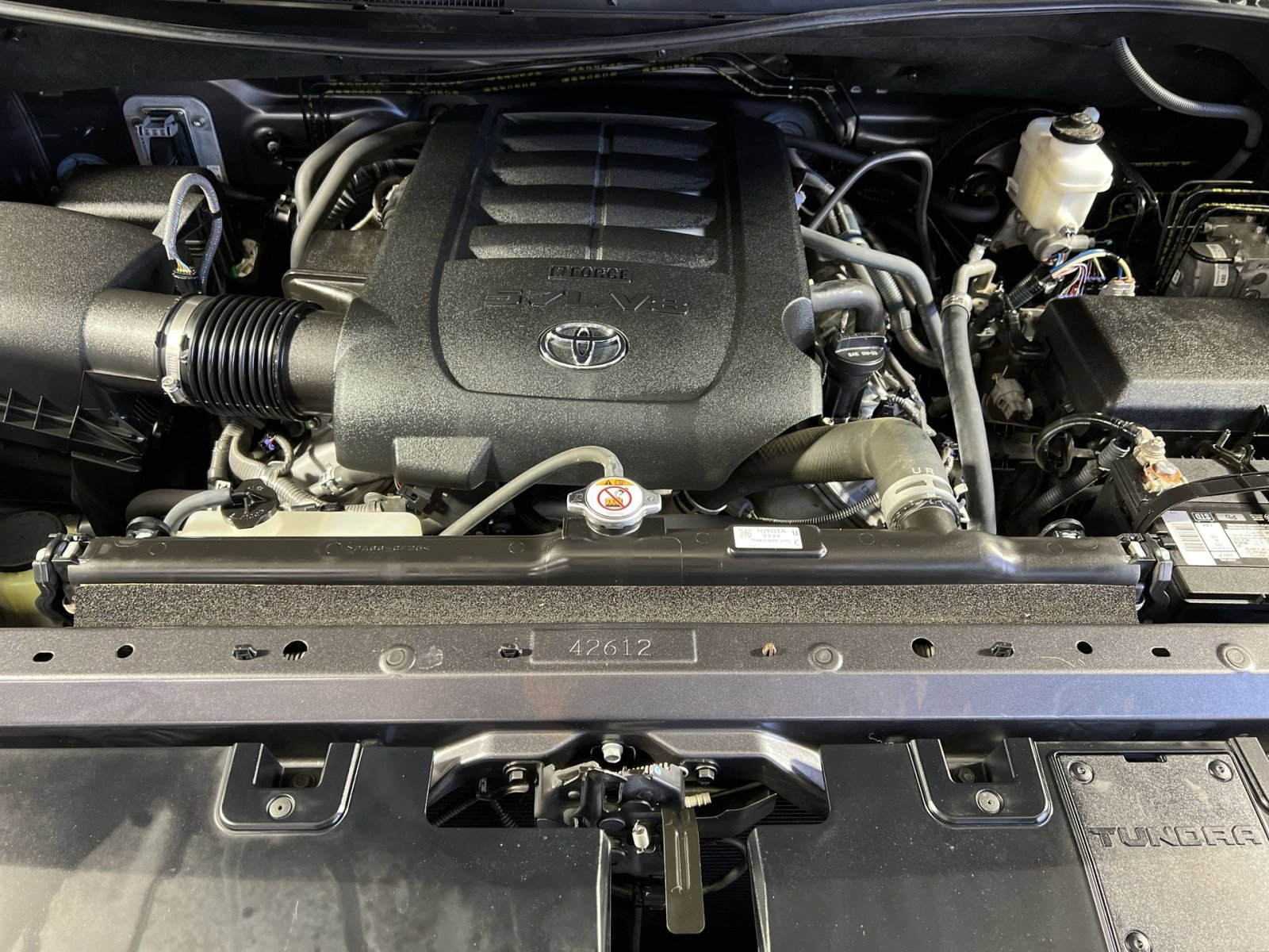 Used 2018 Toyota Tundra Limited image 25