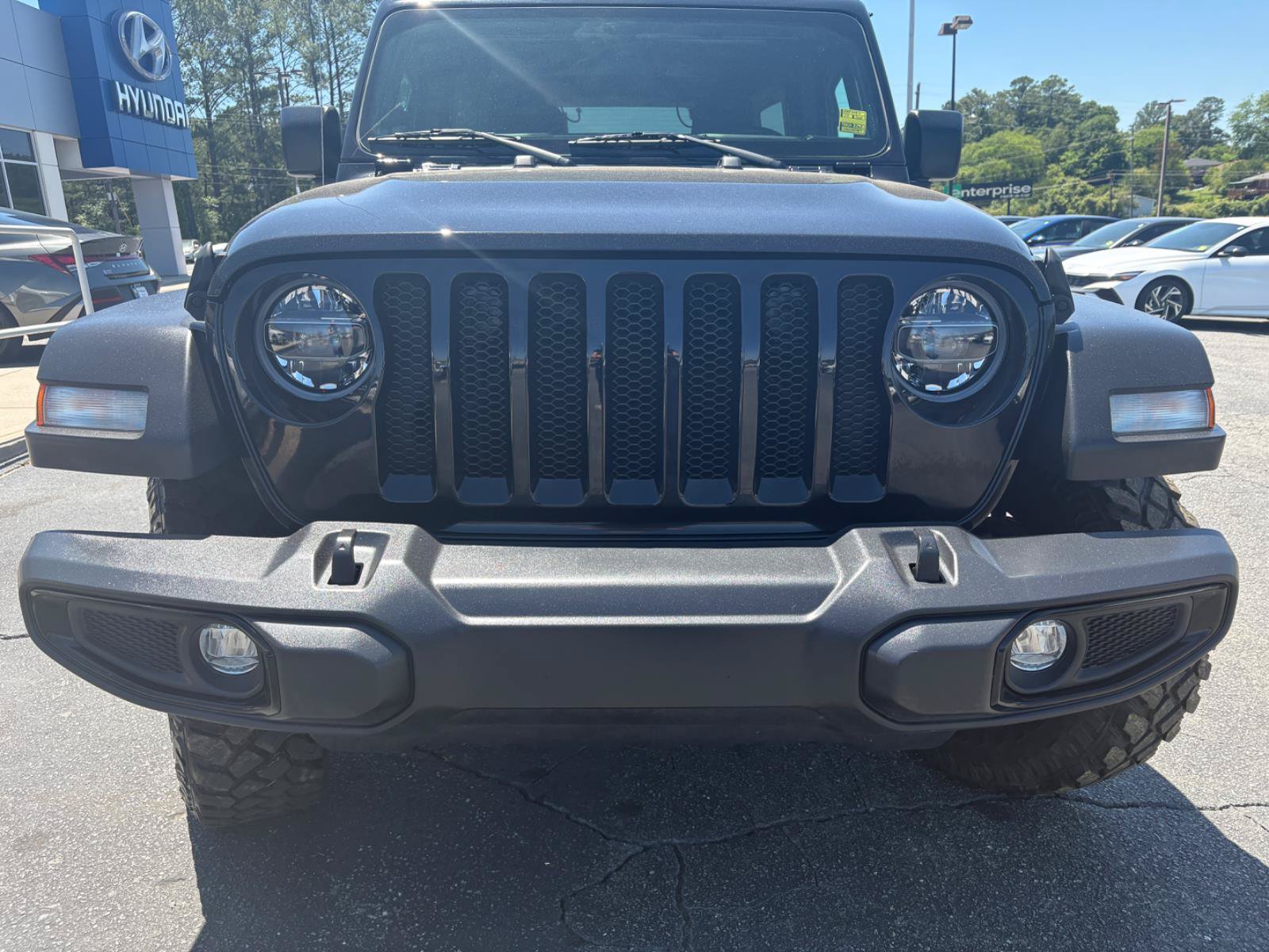 Used 2022 Jeep Wrangler Unlimited Sport AWD/4WD image 6