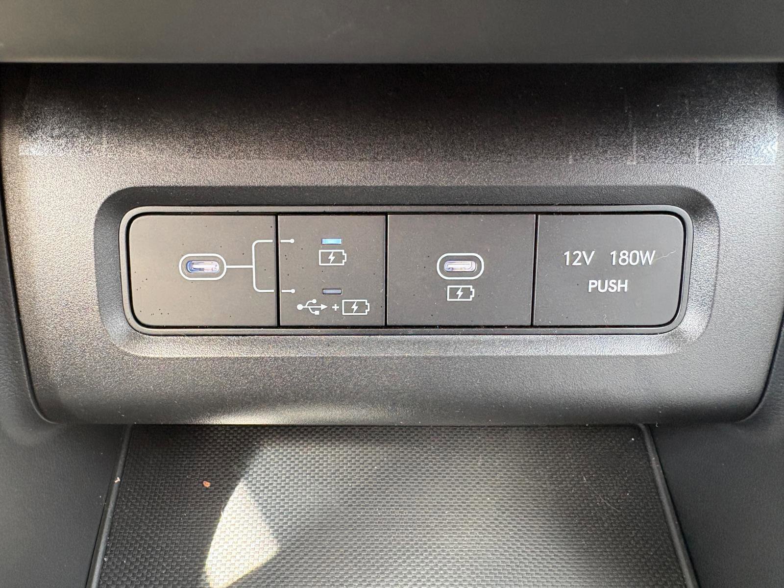 Used 2025 Hyundai Tucson Blue image 32