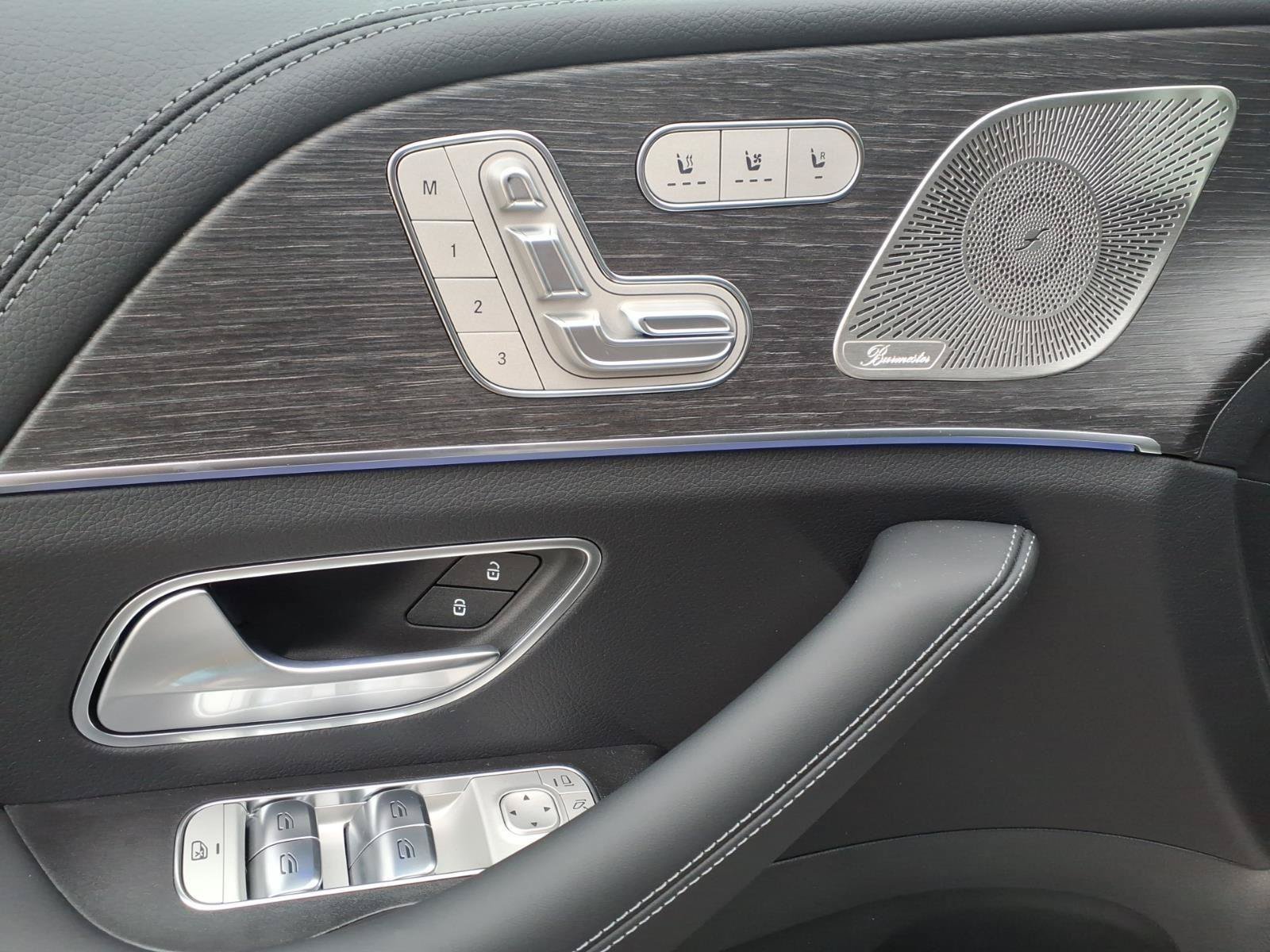 New 2026 Mercedes-Benz GLE 53 AMG 4MATIC Coupe image 14
