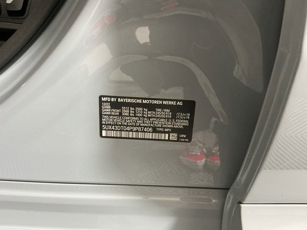 Used 2023 BMW X4 M40i w/ Premium Package image 33