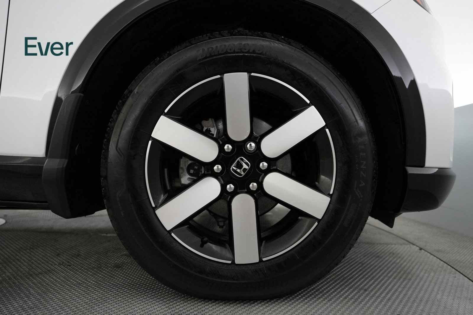 Used 2024 Honda Prologue Touring image 18