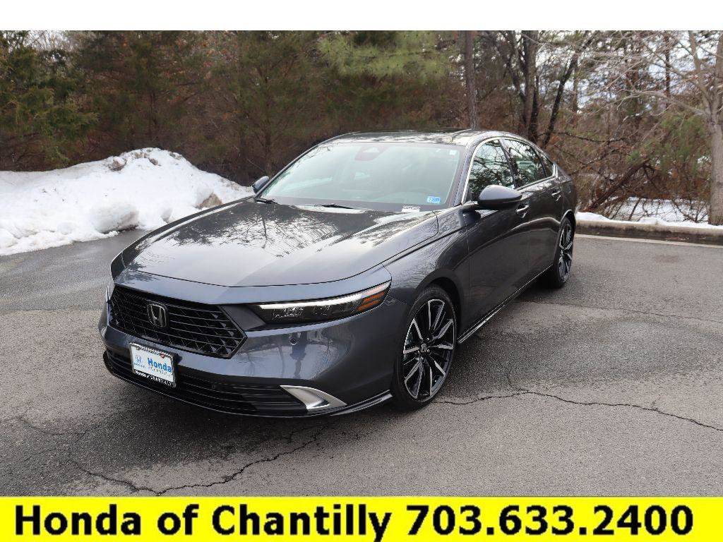 Certified 2025 Honda Accord Touring image 3