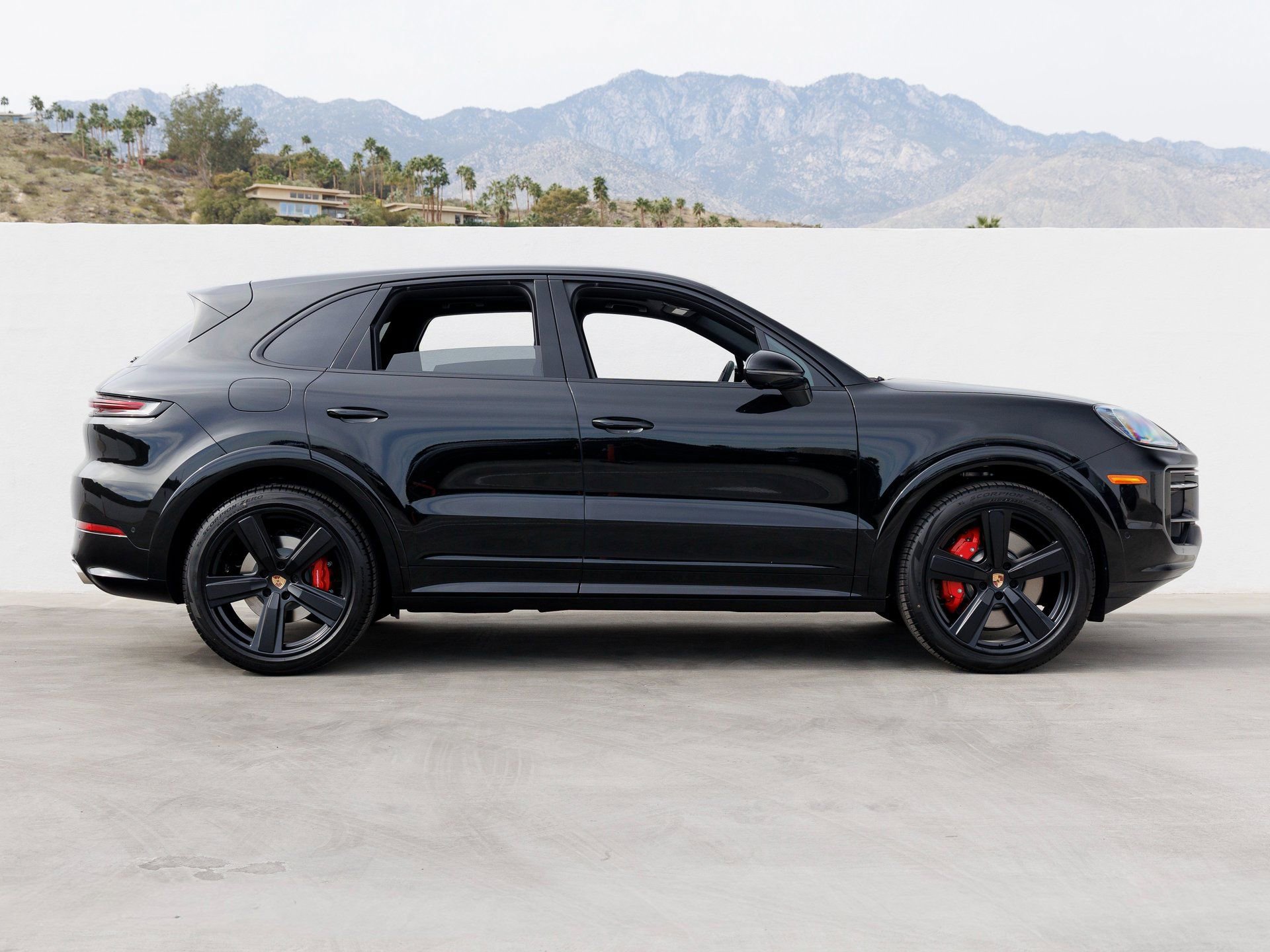 New 2026 Porsche Cayenne S image 8