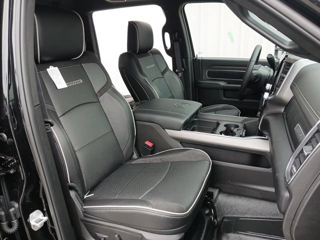 New 2026 RAM 3500 Big Horn w/ Laramie Trim Package AWD/4WD image 28