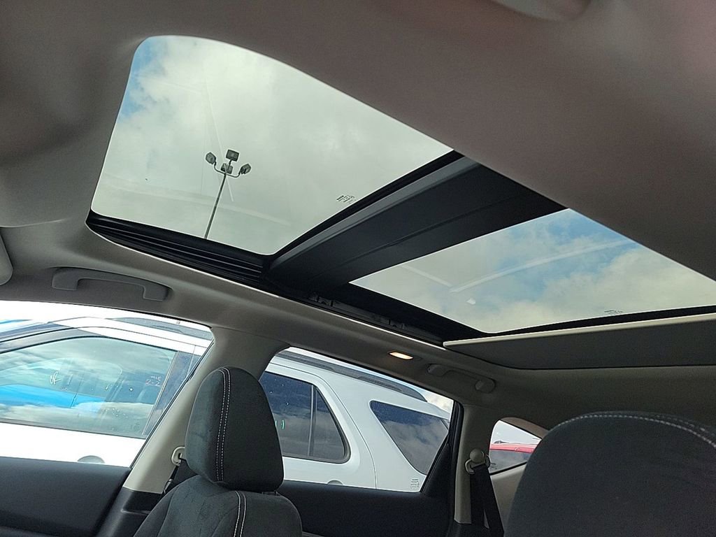 Used 2016 Nissan Murano SV image 9