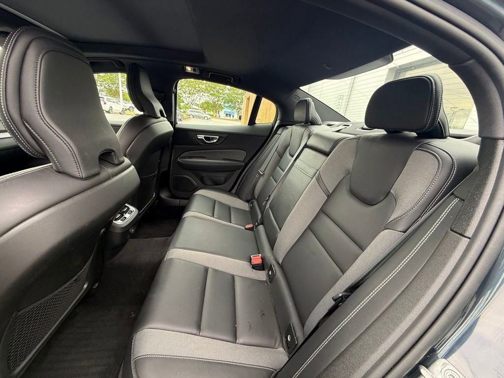 Used 2022 Volvo S60 B5 R-Design w/ Advanced Package FWD image 5