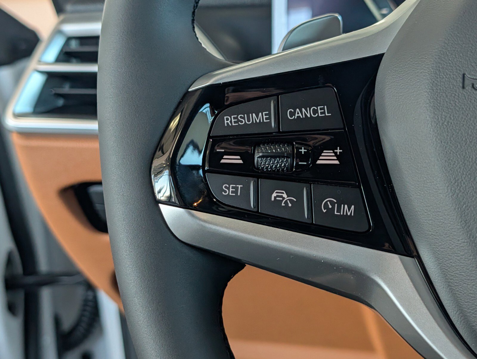 New 2026 BMW 430i xDrive Convertible w/ Premium Package image 19