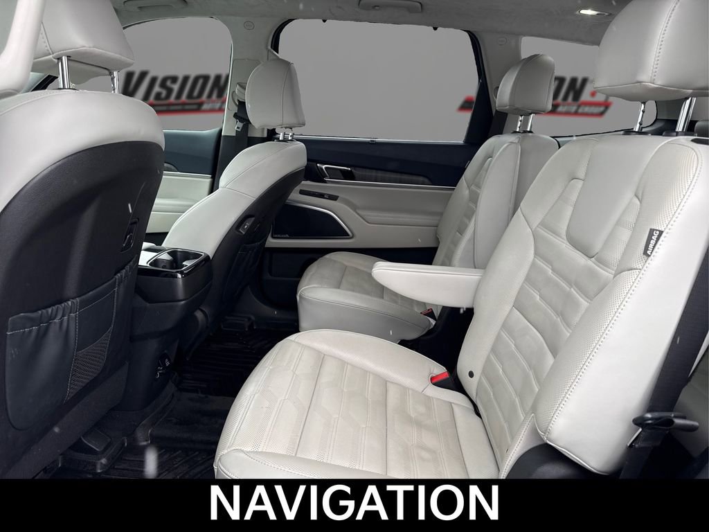 Certified 2024 Kia Telluride SX Prestige w/ Towing Package AWD/4WD image 12