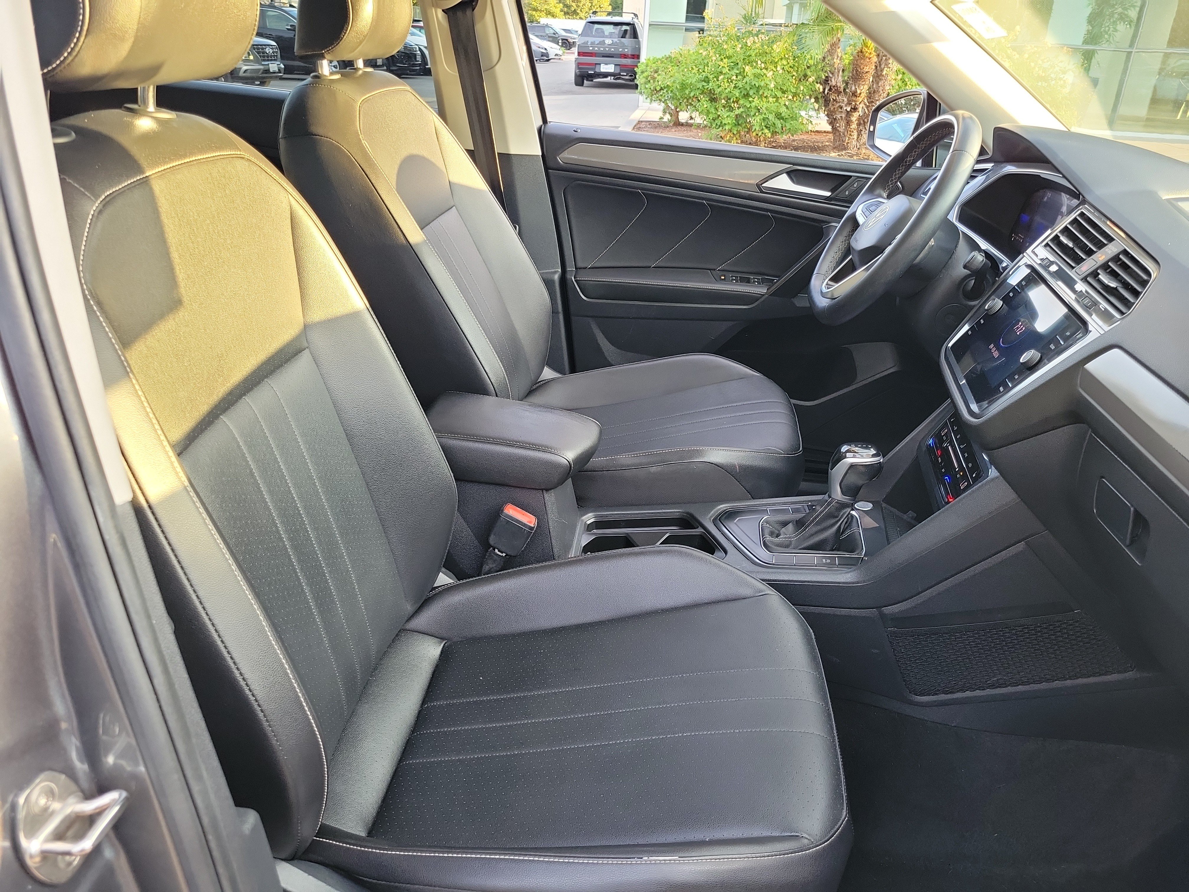 Used 2022 Volkswagen Tiguan SE FWD image 20