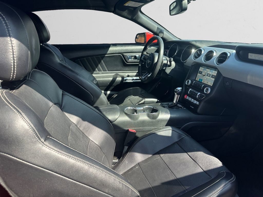 Used 2016 Ford Mustang Premium RWD image 15
