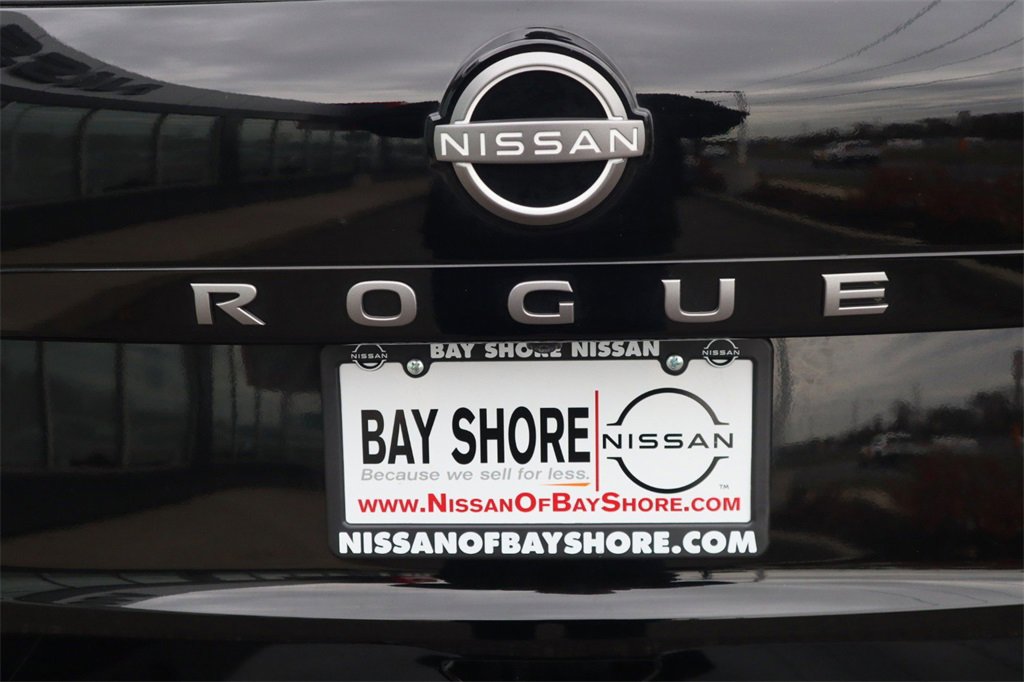 Certified 2025 Nissan Rogue S image 35
