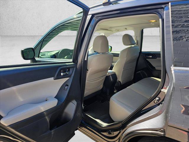 Used 2018 Subaru Forester 2.5i Limited AWD/4WD image 14