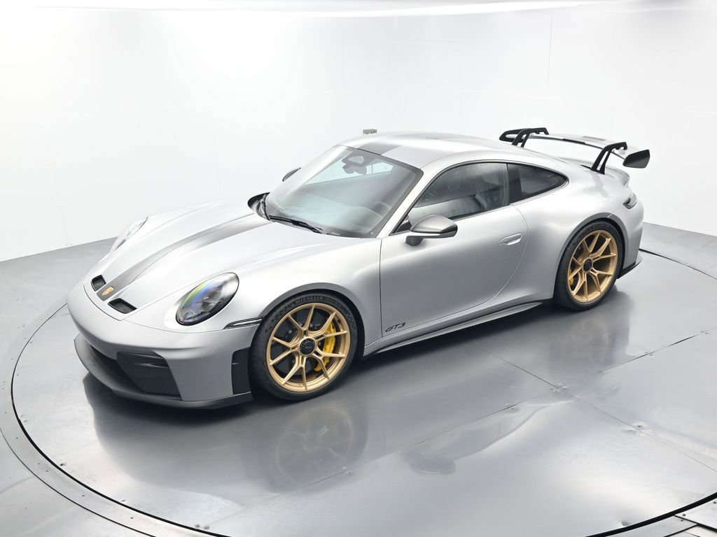 Certified 2026 Porsche 911 GT3 RWD image 38