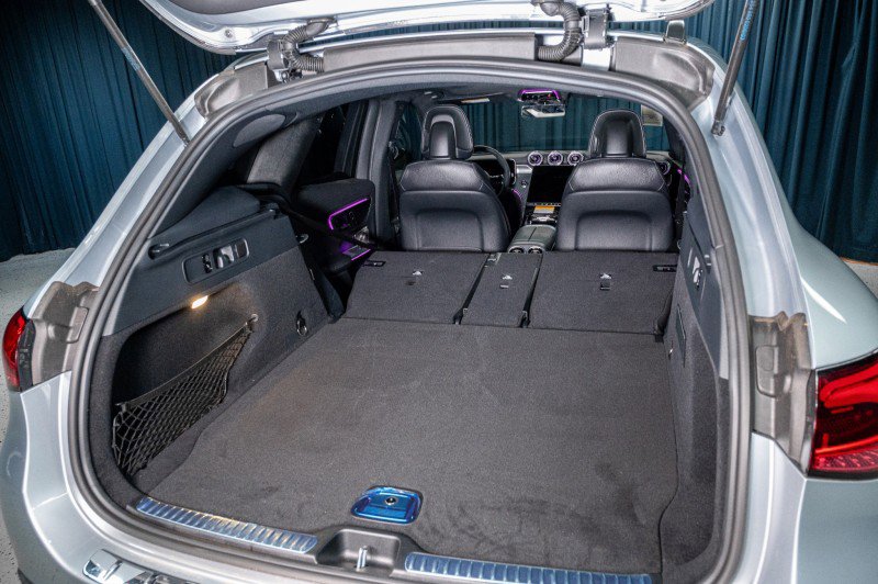 New 2025 Mercedes-Benz GLC 300 image 7