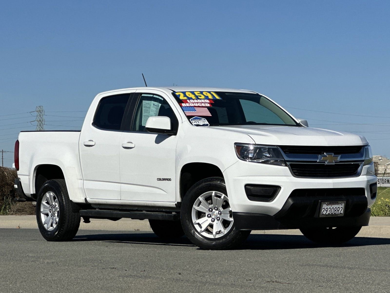 Used 2017 Chevrolet Colorado LT w/ Safety Package image 2