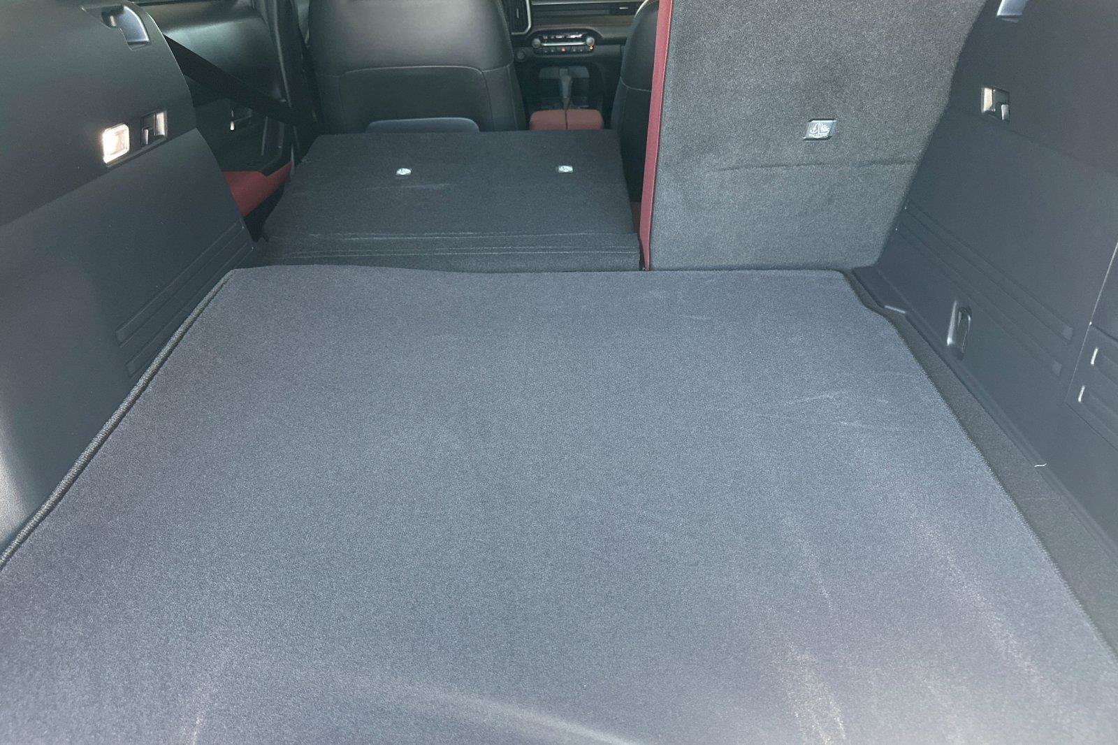New 2026 MAZDA CX-50 AWD 2.5 Hybrid w/ Cargo Package image 17