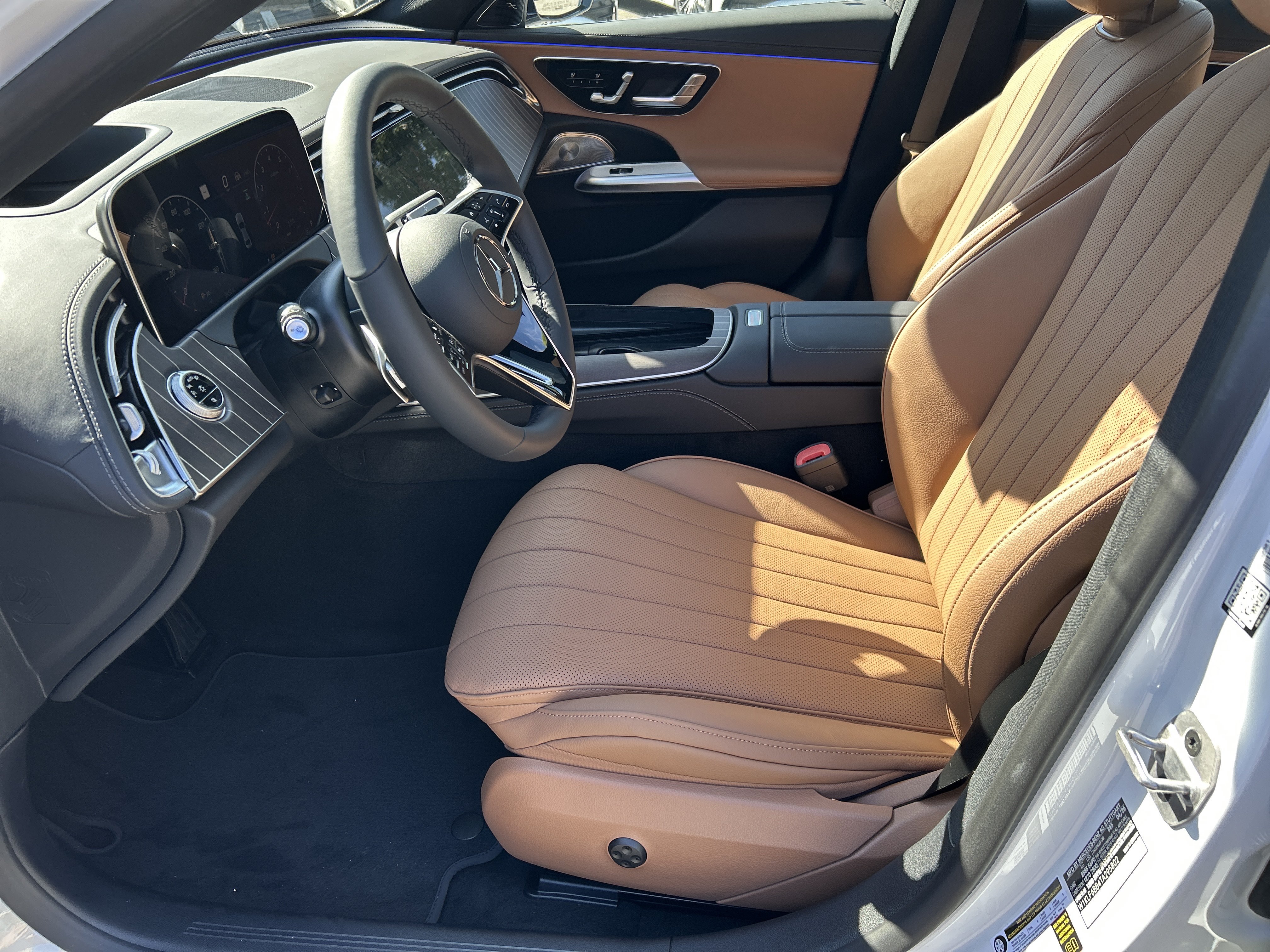 New 2026 Mercedes-Benz E 450 4MATIC Sedan image 20