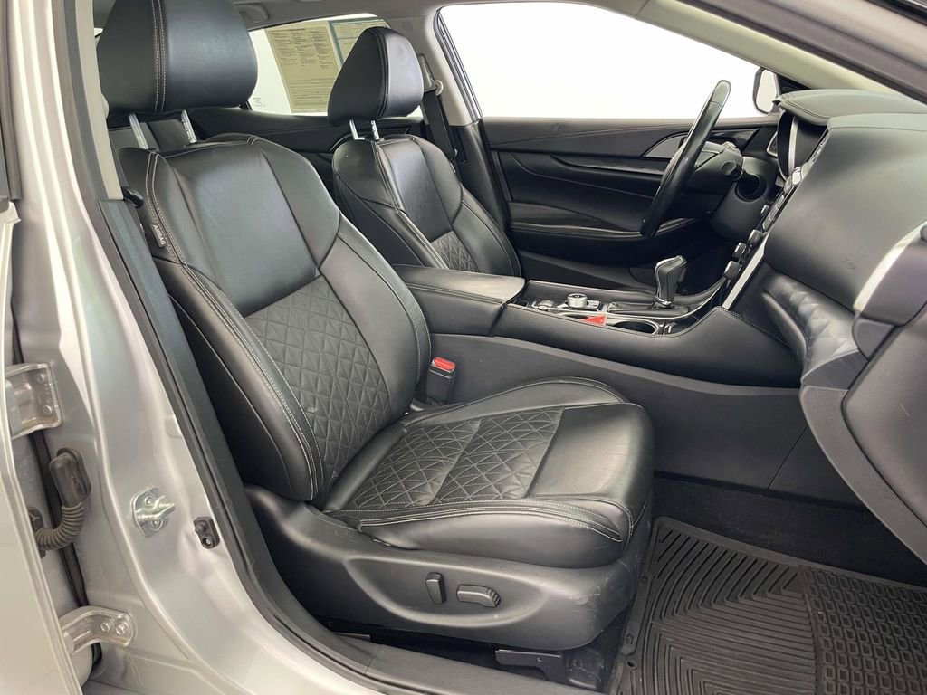 Used 2019 Nissan Maxima Platinum w/ Sport Mat Group FWD image 19