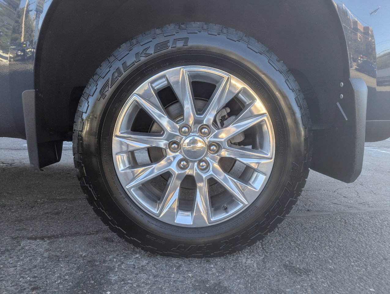 Used 2021 Chevrolet Silverado 1500 LTZ w/ Z71 Off-Road Package image 50