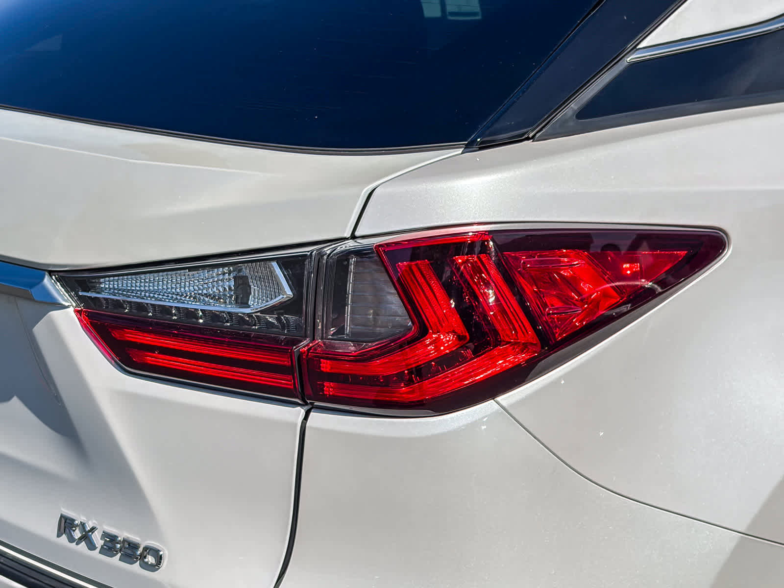 Certified 2022 Lexus RX 350 AWD w/ Premium Package image 8