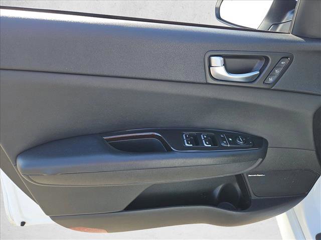 Used 2019 Kia Optima EX w/ EX Premium Package FWD image 9